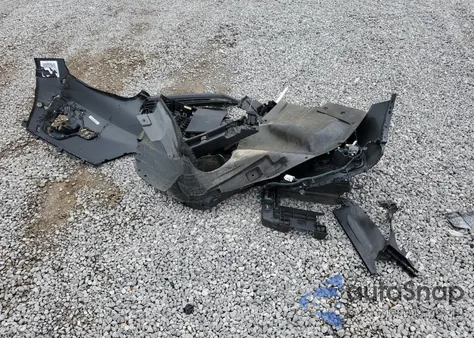 2026 Volvo Xc40 Ultra z USA, uszkodzony, nr VIN YV4L12UM1T2660279